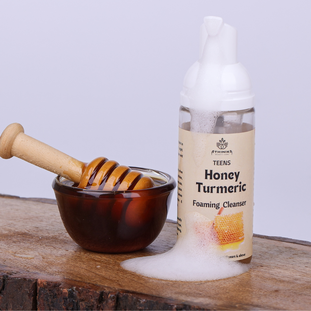 HONEY TURMERIC FOAMING CLEANSER (Specially formulated for 11 years & above)